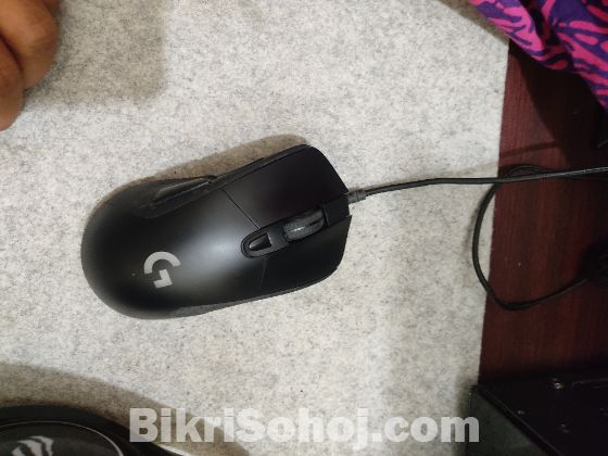 Logitech g403 mouse